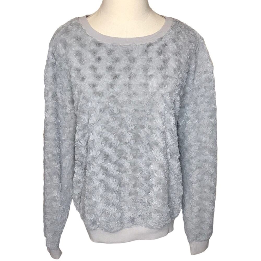 Eyelash Couture Size Large Gray Swirled Fuzzy Sweatshirt Sweater